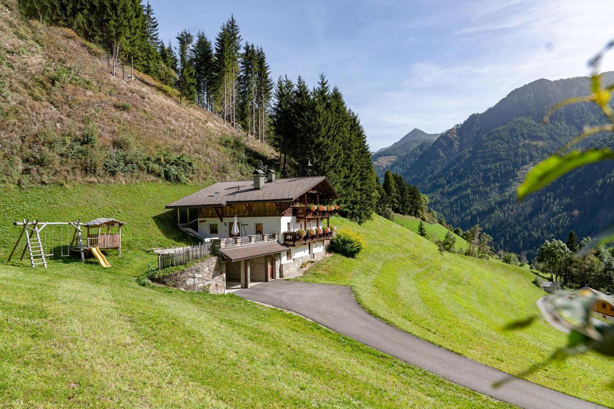 Grossgasteigerhof Apartment Selva dei Molini Exterior photo